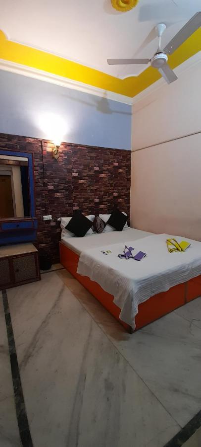 G Vibes Guest House Agra  Eksteriør billede